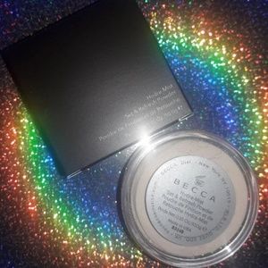 BECCA Makeup - Becca Hydra Mist Setting Powder BECCA Makeup - Becca Hydra Mist Setting Powder